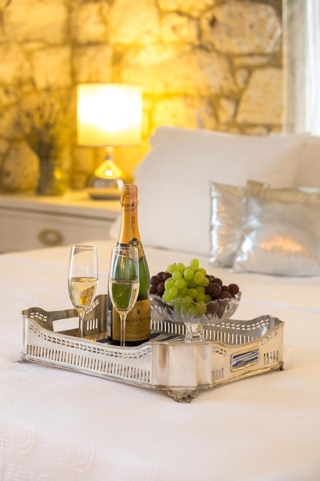 Luce Design Hotel - Special Category Alacati Quarto foto