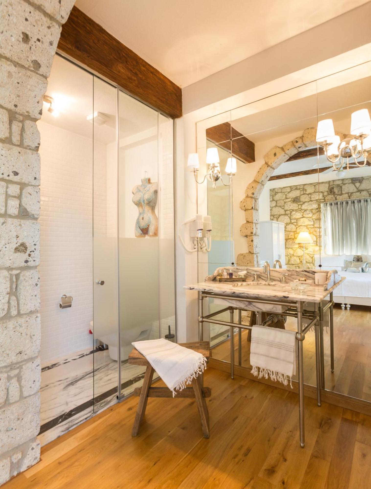 Luce Design Hotel - Special Category Alacati Quarto foto